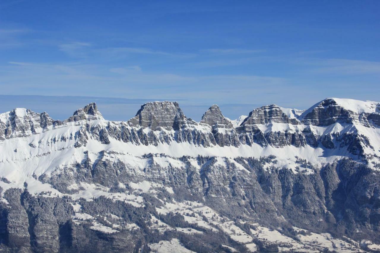 Hotel Alte Sektion Und Alpenblick Flums Exterior foto