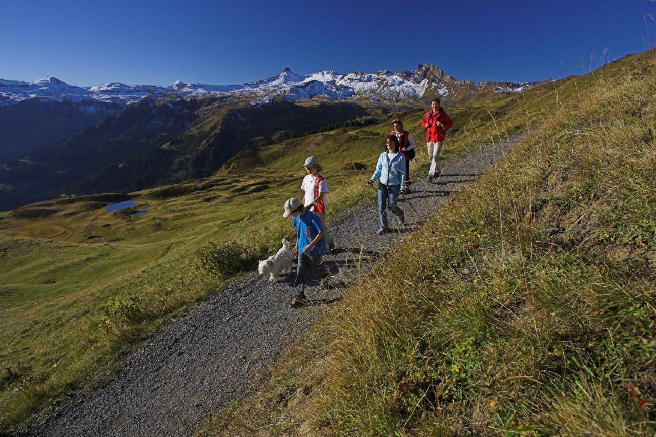 Hotel Alte Sektion Und Alpenblick Flums Exterior foto